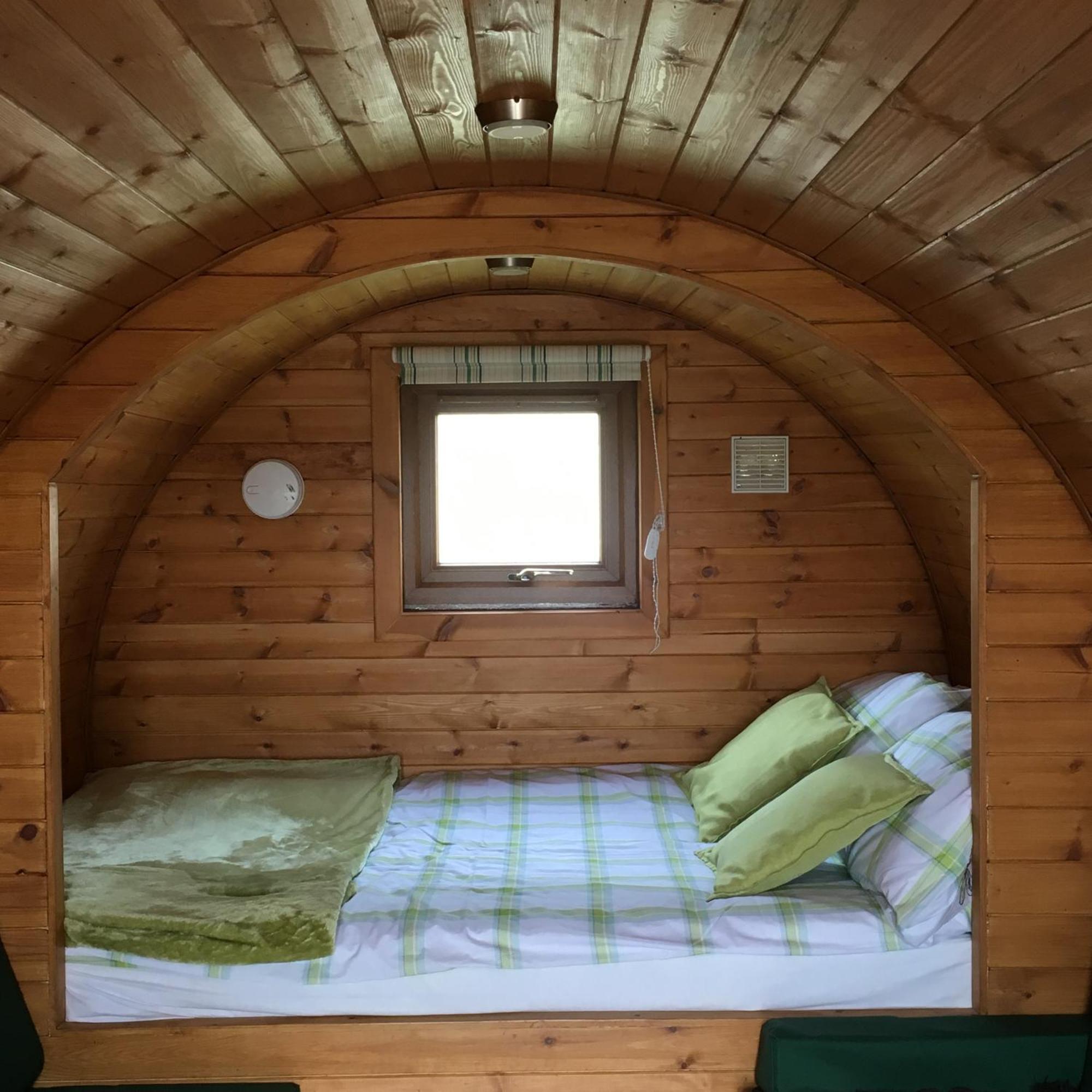 Rivendell Glamping Pods Hotel Holsworthy Ngoại thất bức ảnh